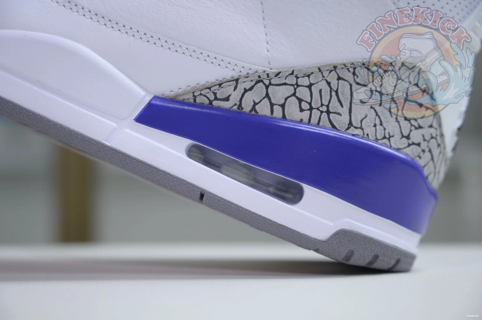 RETRO OG JORDAN AIR 3 1008